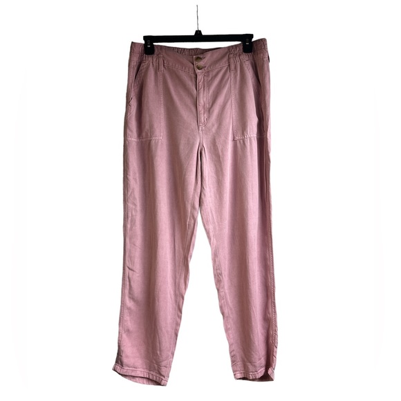 American Eagle Super High Waisted Taper Pants Pink 16 NWT - Picture 3 of 7
